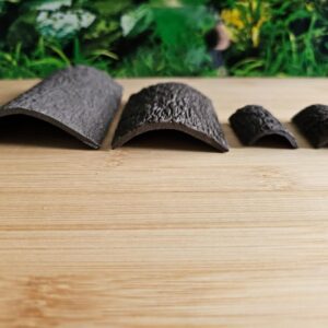 Bark hiding places