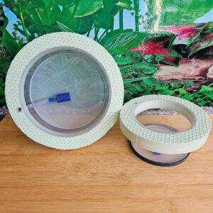 Floating breeding ring with airstone or with air lifter